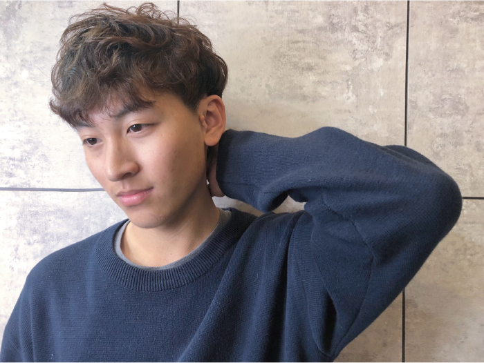 男生燙捲-一中街燙染髮推薦