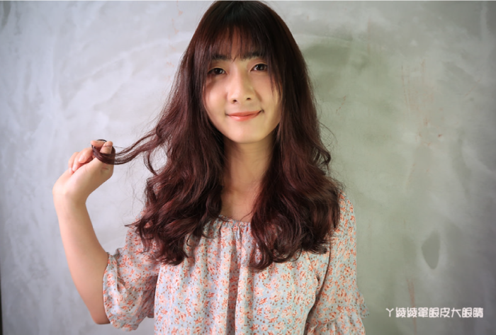 燙髮完成後一定要拍張沙龍照! 溫塑燙髮髮型-一中街燙髮推薦-HairCity髮城中友概念店