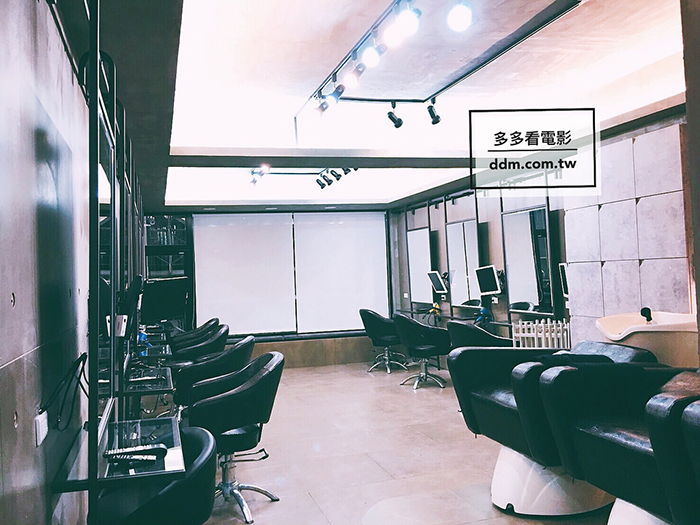 HairCity中友概念店環境-台中燙髮推薦