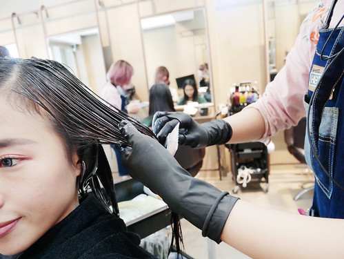 燙髮前頭皮隔離-一中街燙髮推薦